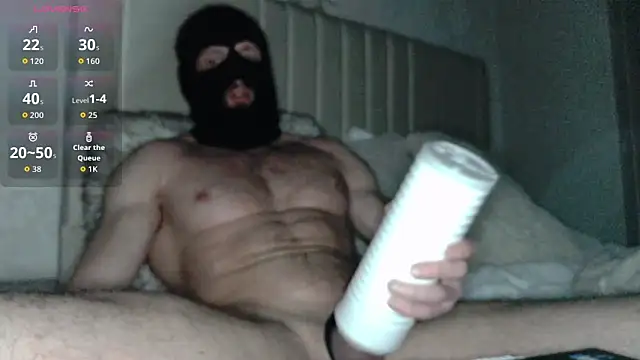 Snapshot of Masked_Bull38_Uk chatting on 03-23-26, 10:03 Masked Bull38 Uk online show from 03-23-26, 10:03