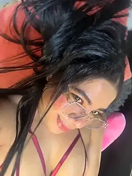 MelissaHex online show from 11-21-25, 12:15