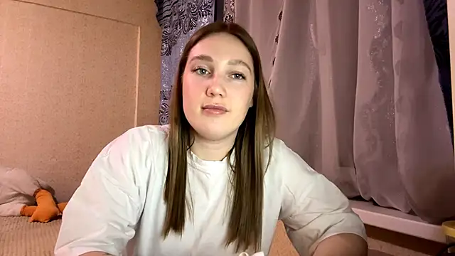 Snapshot of Mia_likez chatting on 10-23-25, 01:10 Mia likez online show from 10-23-25, 01:10