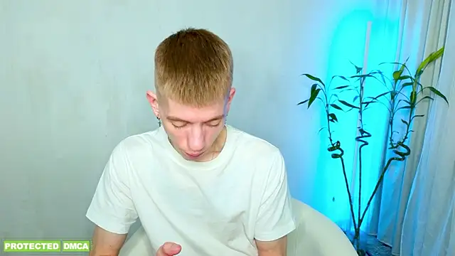 Cristian  Dior online show from 03-07-26, 04:48