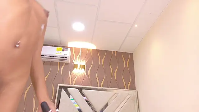 iam nicolle online show from 04-09-26, 12:43