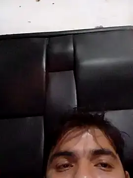 Snapshot of Colos01 chatting on 10-23-25, 08:51 Colos01 online show from 10-23-25, 08:51