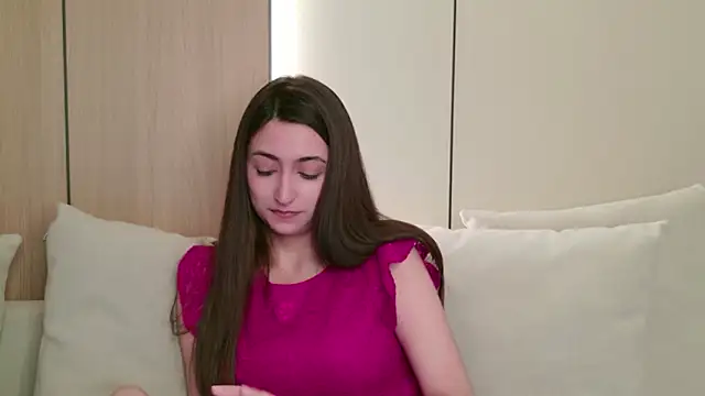 Gloria Bendall online show from 02-09-26, 10:41