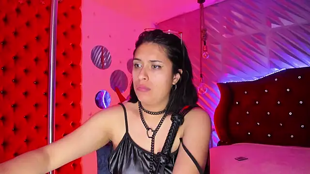 Roxanne Han online show from 07-28-26, 04:39