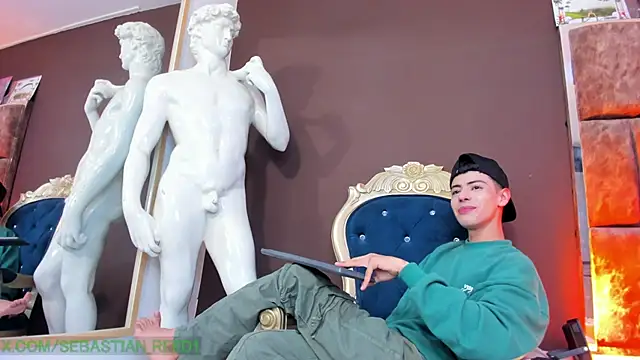 Sebastian Reed online show from 02-06-26, 05:12