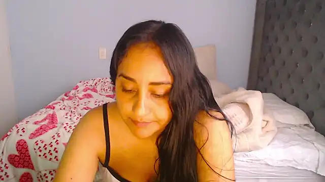 cute8smile online show from 01-18-26, 03:38