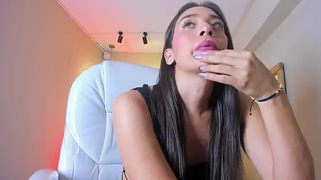 NahimiThompson online show from 05-07-26, 08:14