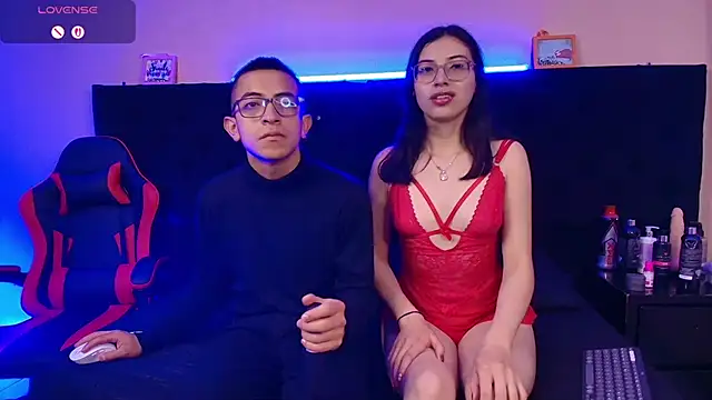 Crimsonsecretts online show from 02-06-26, 12:41