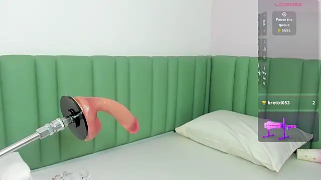 eimy mason online show from 11-30-25, 08:35