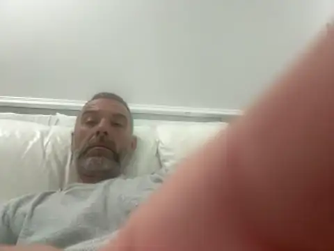 plymouthlad82 online show from 11-30-25, 11:31