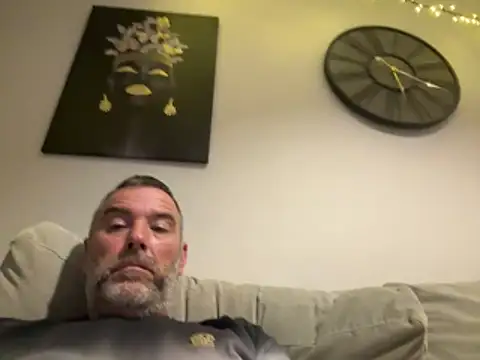 Snapshot of plymouthlad82 chatting on 06-11-26, 11:47 plymouthlad82 online show from 06-11-26, 11:47