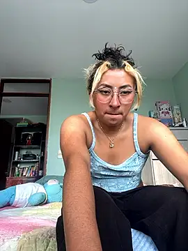 Khalessibaby2 online show from 10-27-25, 09:30