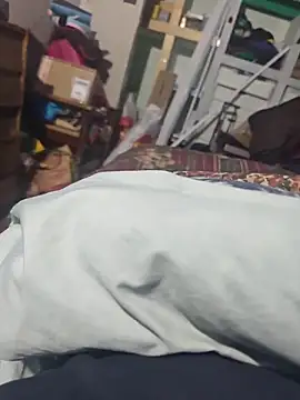 Snapshot of mbrc35 chatting on 06-06-26, 03:33 mbrc35 online show from 06-06-26, 03:33