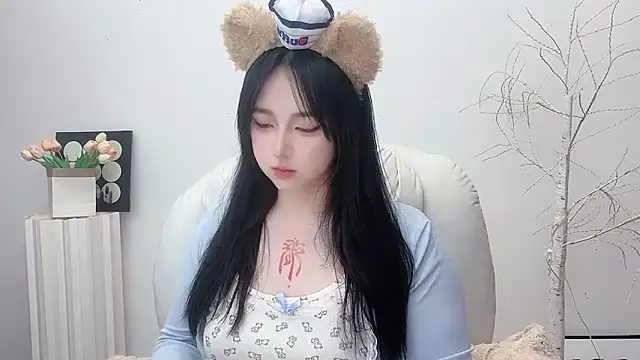 Love-hanzaizai718 online show from 11-26-25, 02:07