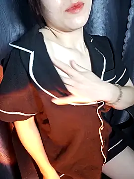 Cherry Le02 online show from 03-12-26, 03:18