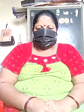 sreemamitha9 online show from 11-29-25, 04:26