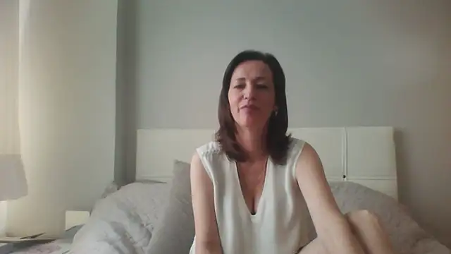 ArianaStarr online show from 05-12-26, 06:54