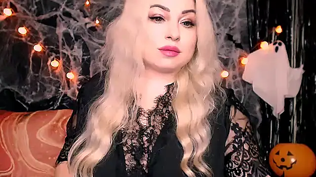 Renee Cherry online show from 10-29-25, 12:24