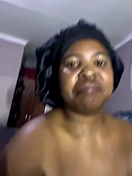 SweetCandy84 online show from 11-05-25, 08:31