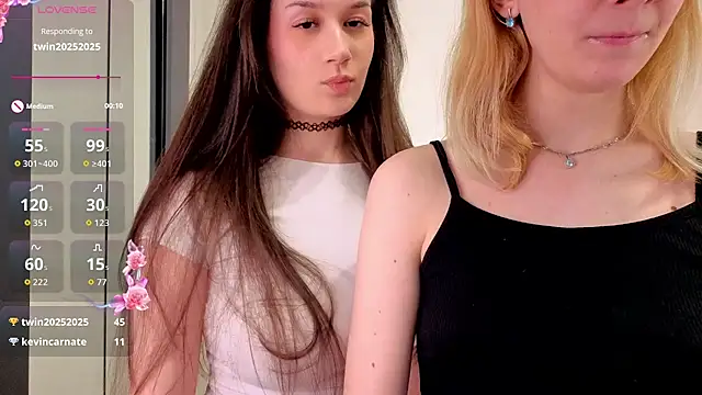 betweenUse online show from 04-03-26, 03:26