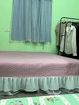 Snapshot of Star_fruit chatting on 11-03-25, 12:28 Star fruit online show from 11-03-25, 12:28