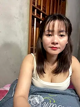 Snapshot of Star_fruit chatting on 11-17-25, 02:01 Star fruit online show from 11-17-25, 02:01