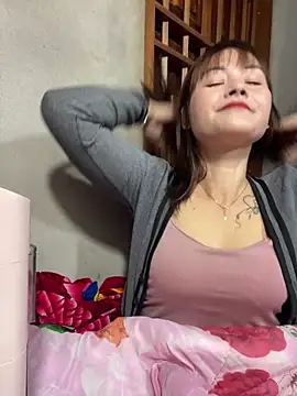 Snapshot of Star_fruit chatting on 11-23-25, 12:49 Star fruit online show from 11-23-25, 12:49