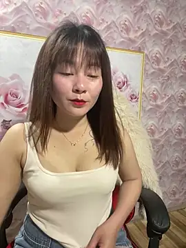 Snapshot of Star_fruit chatting on 02-28-26, 01:34 Star fruit online show from 02-28-26, 01:34