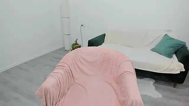 Arya Anna online show from 12-21-25, 04:41