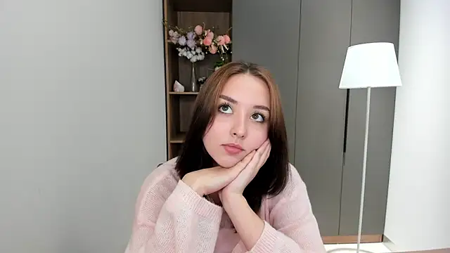 Snapshot of LesterVock chatting on 10-24-25, 12:45 LesterVock online show from 10-24-25, 12:45