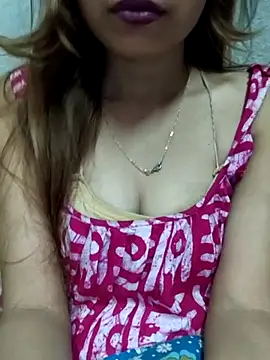 Snapshot of Sujatab250 chatting on 04-12-26, 05:34 Sujatab250 online show from 04-12-26, 05:34