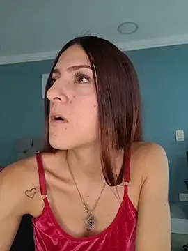 Luna Raay online show from 11-27-25, 04:31