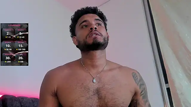 Snapshot of AUSTINN_TORRES chatting on 04-01-26, 05:19 AUSTINN TORRES online show from 04-01-26, 05:19