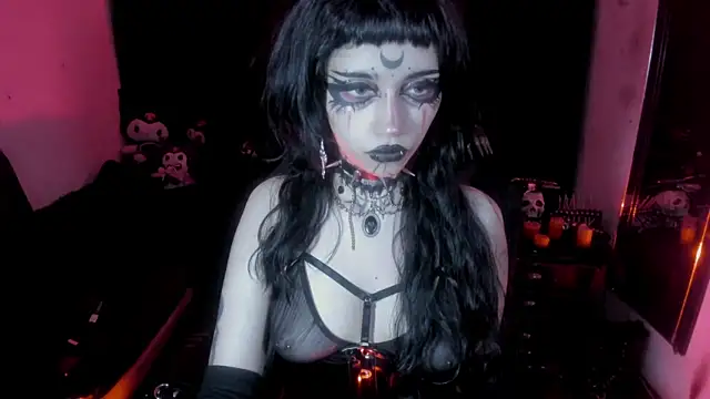 Yueeclipsa online show from 05-05-26, 04:42