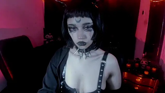 Yueeclipsa online show from 05-12-26, 04:53