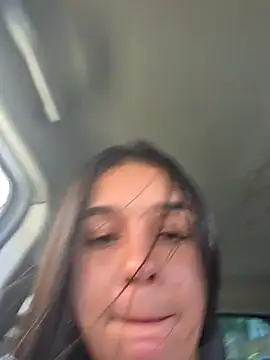 ISA NIXON online show from 12-15-25, 05:50