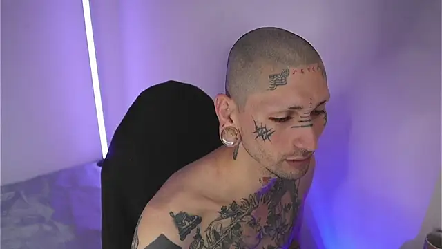 TokyoHatsumoto online show from 01-31-26, 10:19