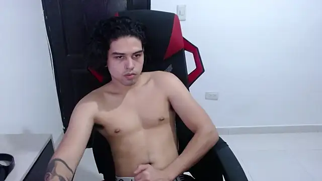 LiamRidesr online show from 11-13-25, 08:19