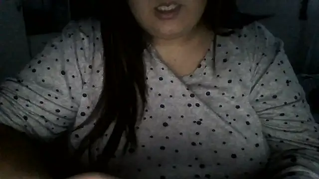 Snapshot of crazzyanne chatting on 04-29-26, 06:14 crazzyanne online show from 04-29-26, 06:14