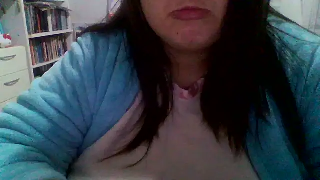 Snapshot of crazzyanne chatting on 05-20-26, 02:29 crazzyanne online show from 05-20-26, 02:29