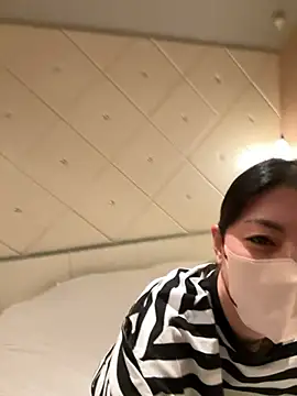 Snapshot of akimix_xoxo chatting on 11-11-25, 01:00 akimix xoxo online show from 11-11-25, 01:00