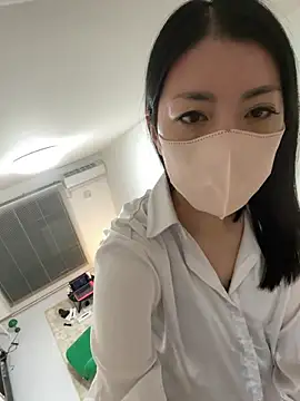 Snapshot of akimix_xoxo chatting on 12-05-25, 01:42 akimix xoxo online show from 12-05-25, 01:42