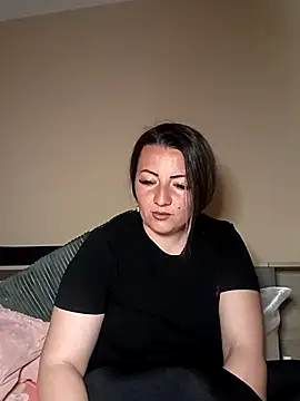 Snapshot of Gabrielaalialiali chatting on 04-23-26, 02:19 Gabrielaalialiali online show from 04-23-26, 02:19