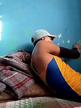 Ojitosbrrr online show from 11-23-25, 10:31