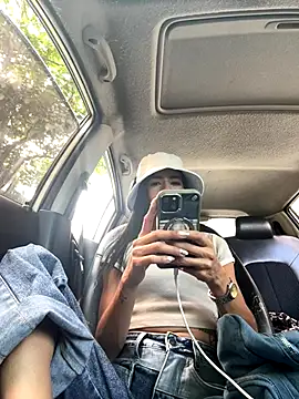 phenixpink22 online show from 11-06-25, 05:58