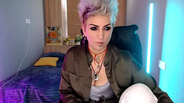 Sweet-n-Strong online show from 03-08-26, 06:28