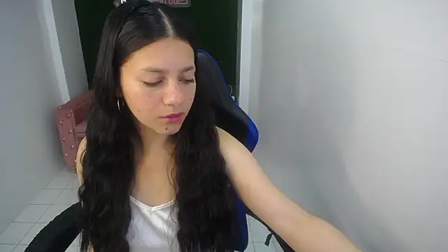 velvetvixen t online show from 10-27-25, 12:31