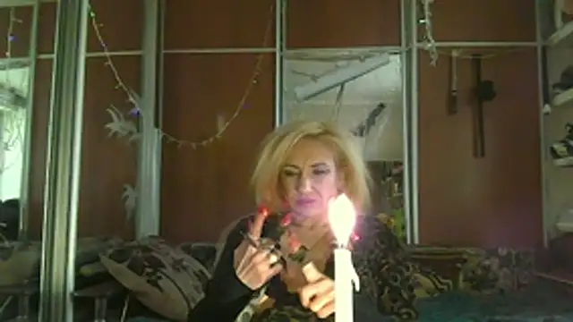 Snapshot of LilaniLoverx chatting on 02-15-26, 07:51 LilaniLoverx online show from 02-15-26, 07:51