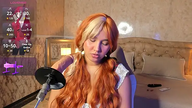 WhitneySweet online show from 11-04-25, 04:33