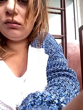 kittykelly online show from 11-17-25, 06:41